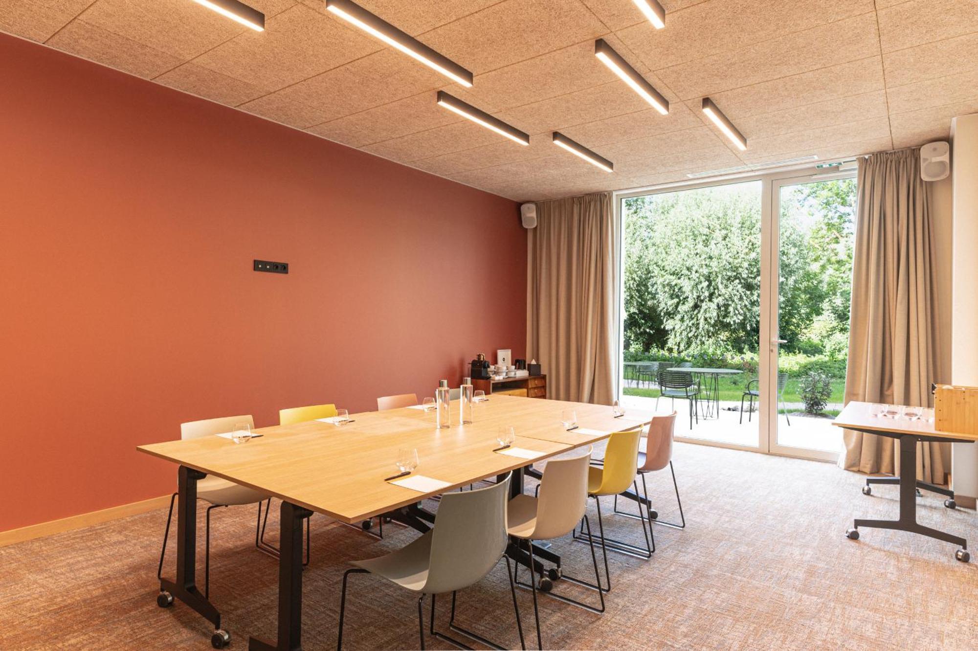 Voco Beaune , Cite Des Vins By Ihg Екстериор снимка