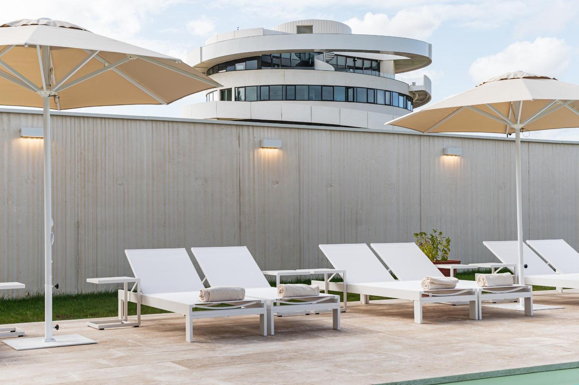 Voco Beaune , Cite Des Vins By Ihg Екстериор снимка