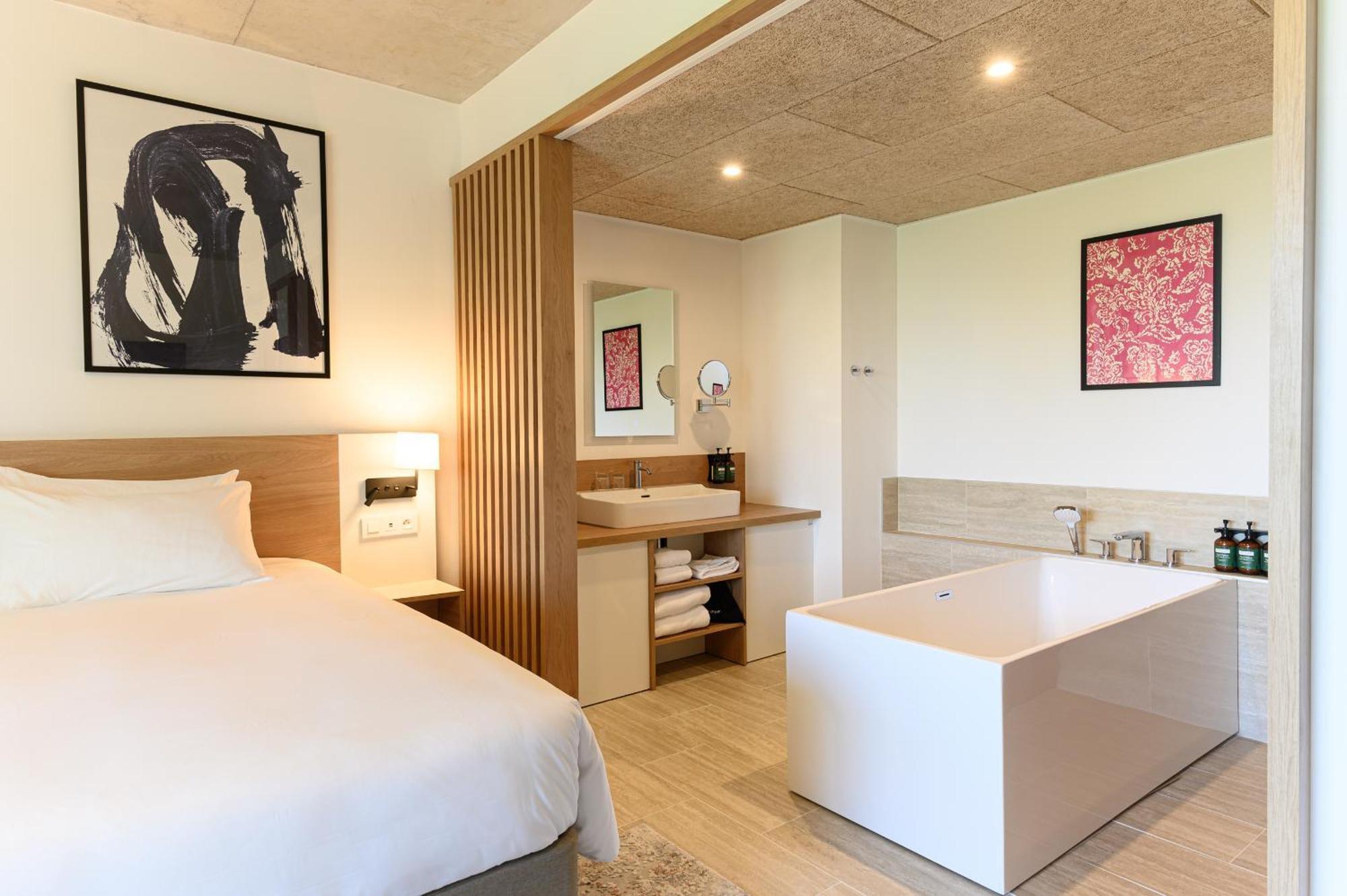 Voco Beaune , Cite Des Vins By Ihg Екстериор снимка