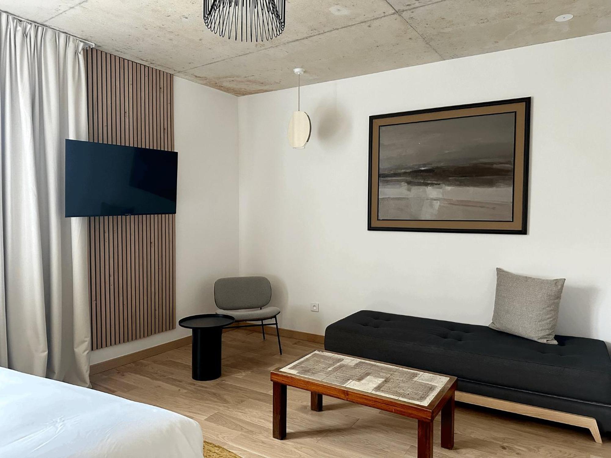Voco Beaune , Cite Des Vins By Ihg Екстериор снимка